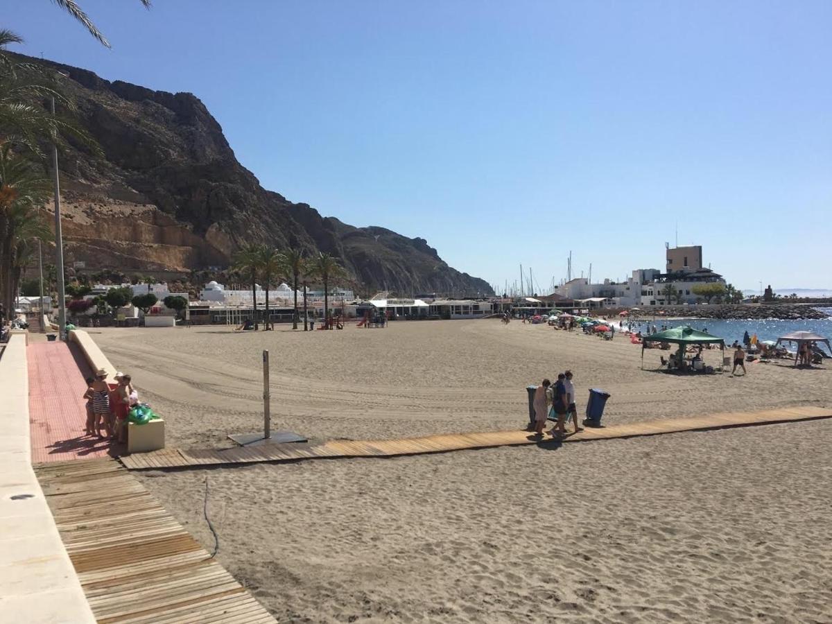 Apartamento Con Vistas Al Mar. Primera Linea De Playa. Aguadulce  Eksteriør bilde